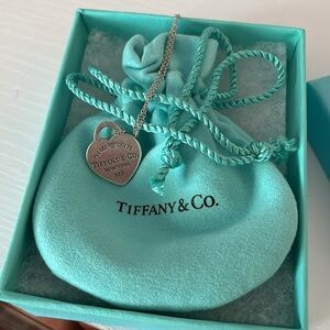 Authentic Return To Tiffany heart tag necklace in sterling silver